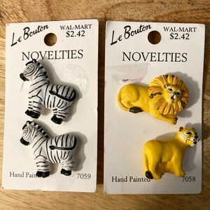 Le Bouton Decorative Buttons zebras and lions NEW old stock safari animals